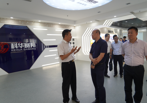 中鐵十四局集團設備物資部部長賈文龍一行蒞臨科華賽邦考察